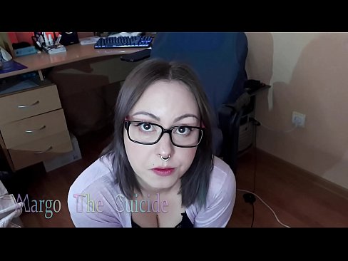 ❤️ Sexy meisje met bril zuigt Dildo diep op camera ❤ Quality sex at nl.xxxdesichudai.ru ☑